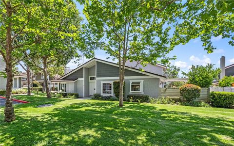 Photo of 47 Havenwood, Irvine, CA 92614 (MLS # OC26109826)