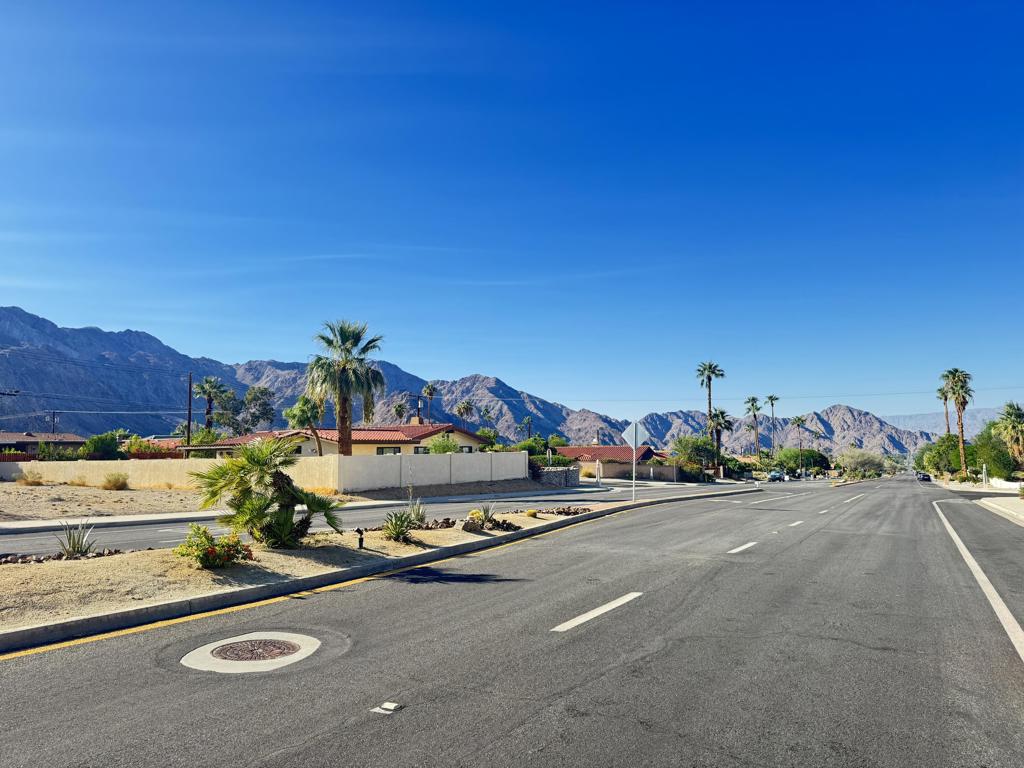 La Quinta Cove - Land