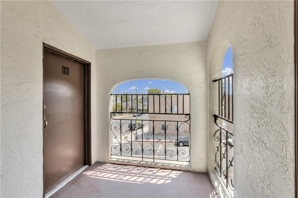 1211 Magnolia Avenue