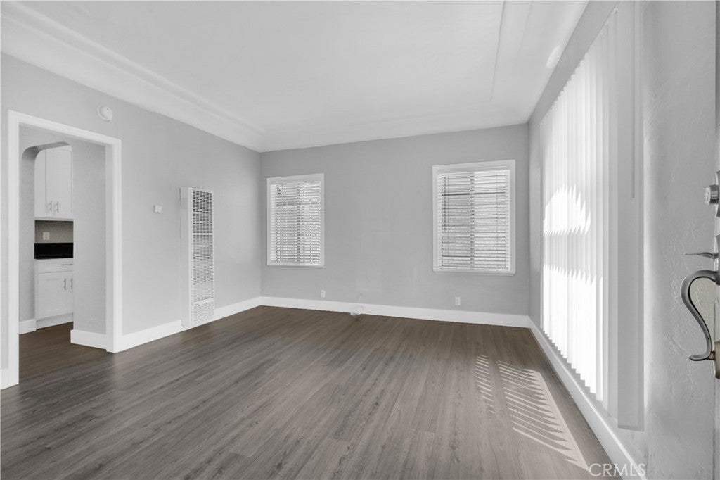 1211 Magnolia Avenue