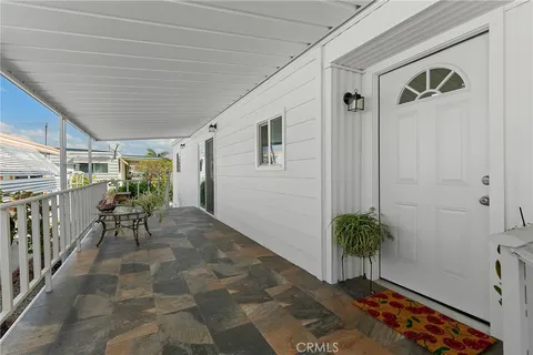 MLS: OC26088672