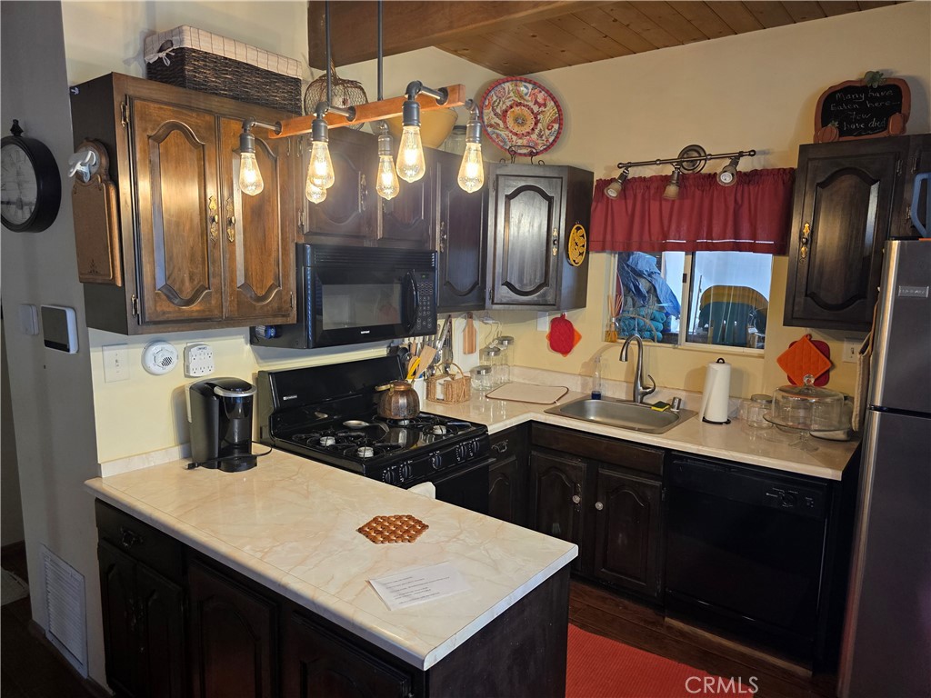 Arrowbear (AWBR) - Residential