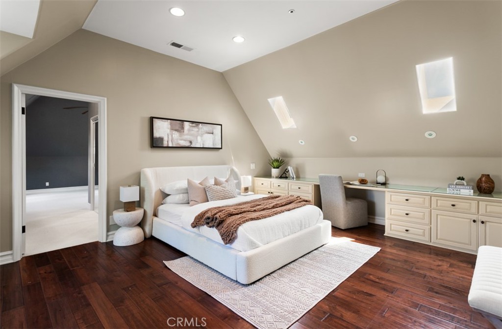 Hidden Mountain (HM) - Residential