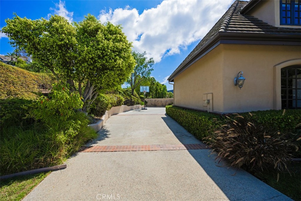 Hidden Mountain (HM) - Residential