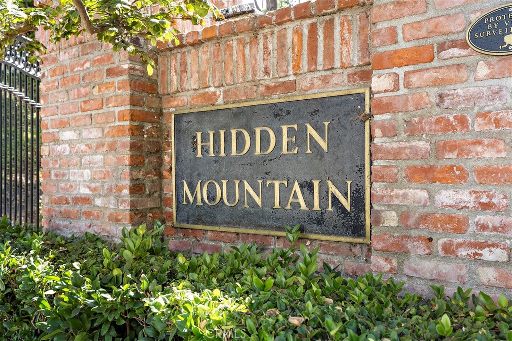 Hidden Mountain (HM) - Residential