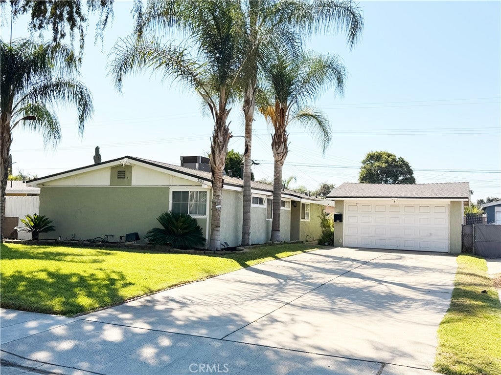 2262 Academy AVE