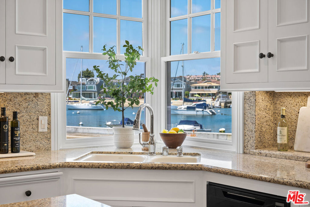 Balboa Island - Main Island - Residential