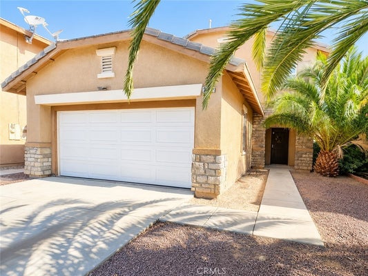 14444 MOON VALLEY ST, VICTORVILLE, CA 92394 - Image e0df1e62707f0af8db1d314d0f8b3bac/574636595