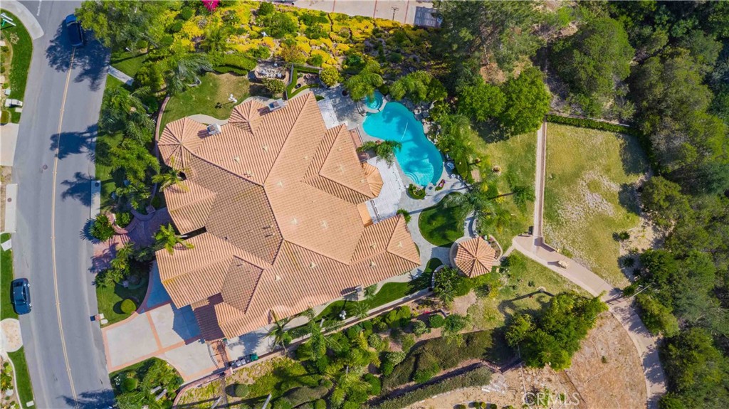 2809 Oak Knoll Drive