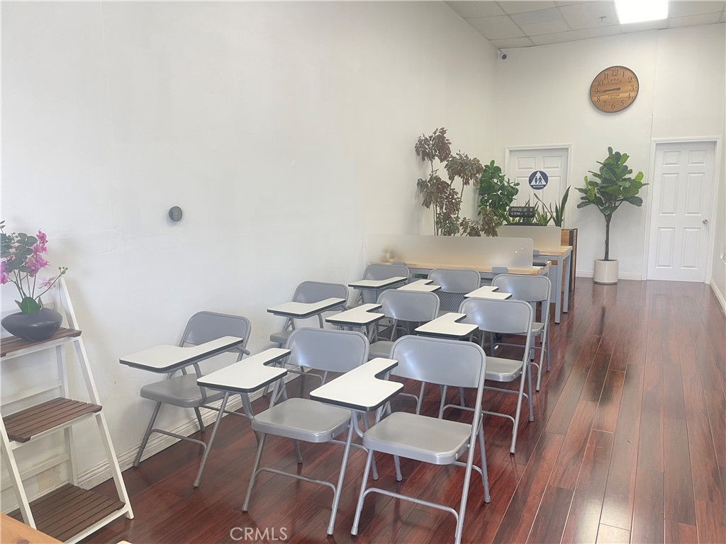 8342 Garden Grove Blvd