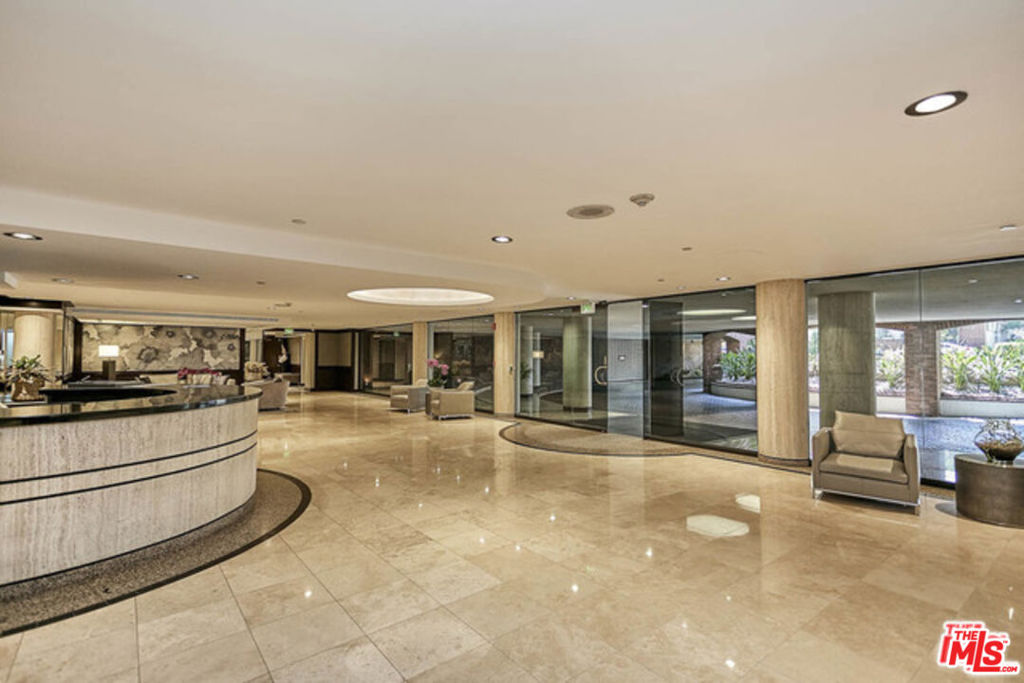 200 N Swall Drive 454