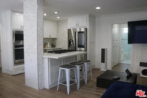 2471 Sawtelle Boulevard Unit 102, Los Angeles, CA 90064 - MLS#: 26852401
