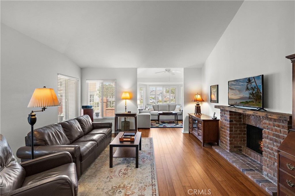 Casta Del Sol - Carmel (CR) - Residential