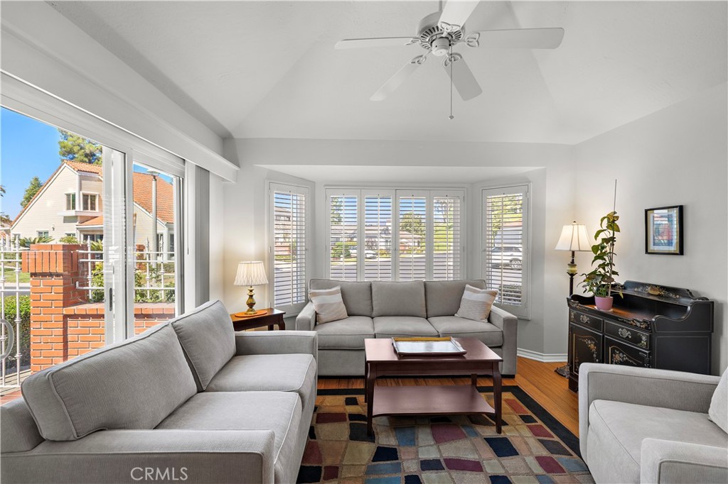 Casta Del Sol - Carmel (CR) - Residential
