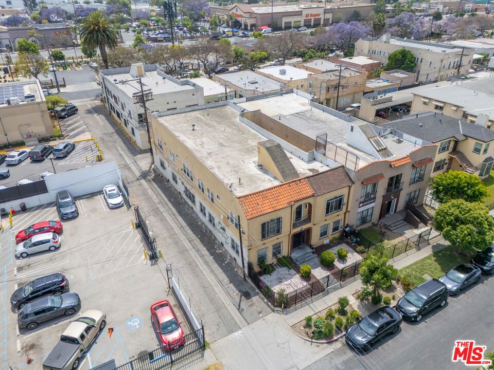 1014 W 57th Street