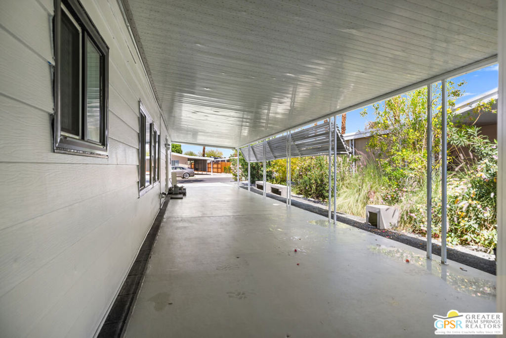 Date Palm Country Cl - Manufactured In Park