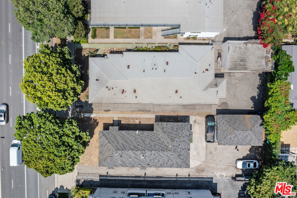 11848 - 11856 Venice Boulevard