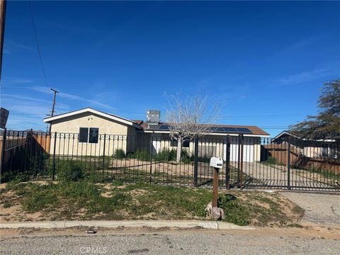 Photo of 7607 Columbine Avenue, California City, CA 93505 (MLS # SR26015209)