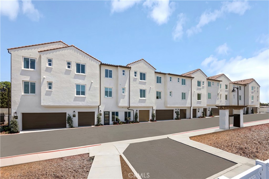 7344 Diamond Drive