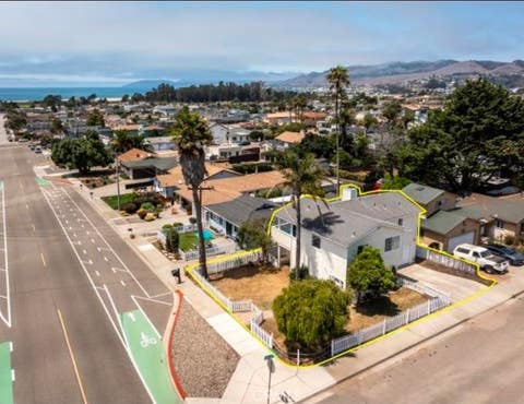 Tiny photo for 581 Newport AVE, Grover Beach, CA 93433 (MLS # PI26130653)