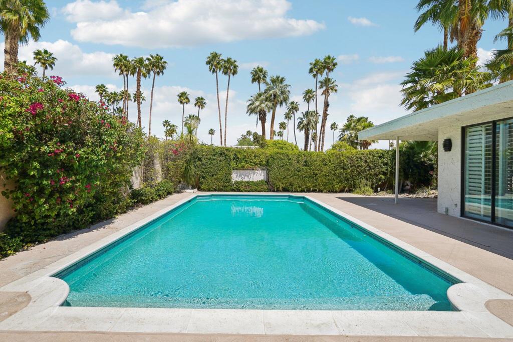 Indian Canyons - Residential