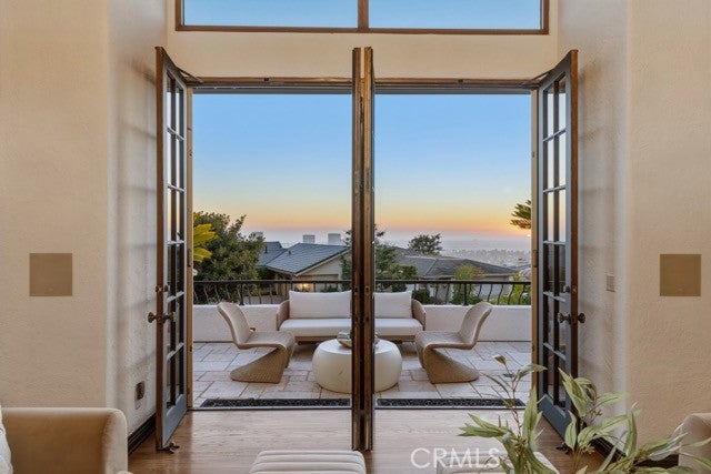 2 Trafalgar, Newport Beach CA 92660 - Photo 10