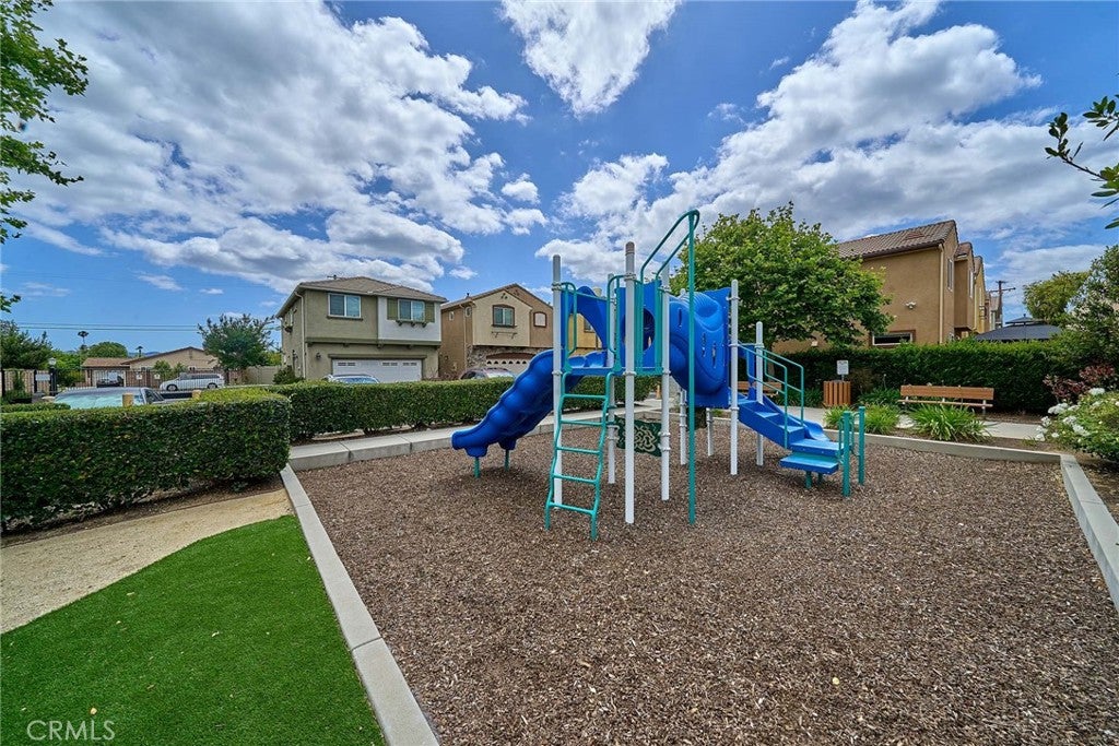 21125 Ingomar Court