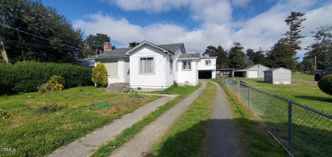 Photo of 19121 Olsen Lane, Fort Bragg, CA 95437 (MLS # C1-11305)