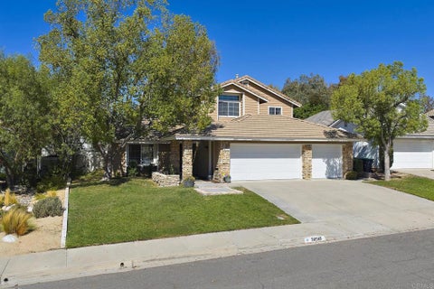 Photo of 39593 Willowbend Drive, Murrieta, CA 92563 (MLS # NDP2609392)