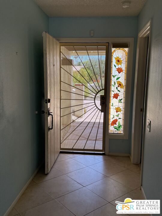 3504 Las Pampas Way