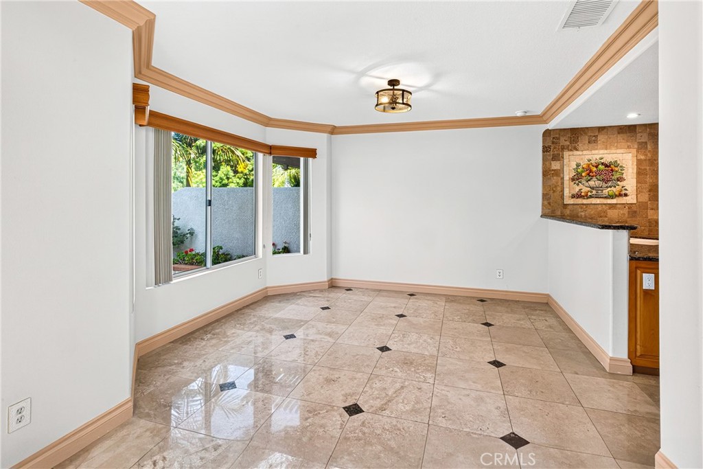 24336 Airporter Way