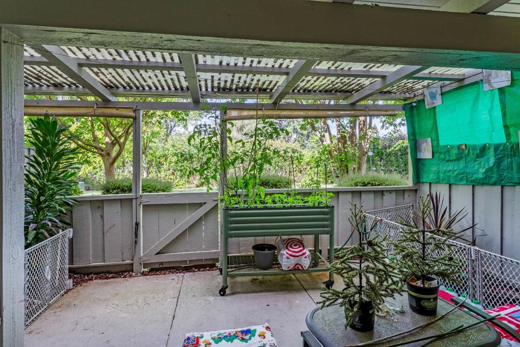 5414 Cribari Court