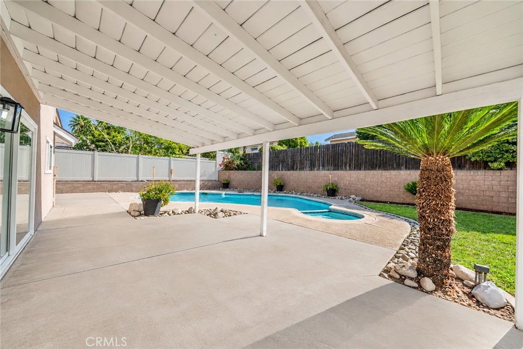 5991 Rogers Lane