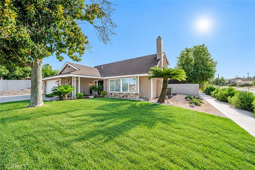 5991 Rogers Lane