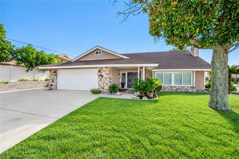 Photo of 5991 Rogers Lane, San Bernardino, CA 92404 (MLS # IV26194174)