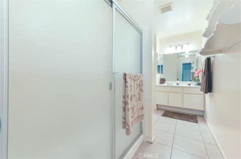 Tiny photo for 174 Spanish Moss Pl PL, Camarillo, CA 93010 (MLS # PW26148706)