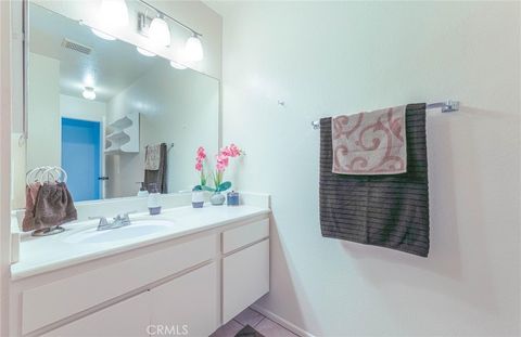 Tiny photo for 174 Spanish Moss Pl PL, Camarillo, CA 93010 (MLS # PW26148706)