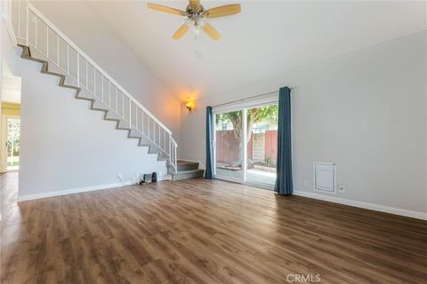 Tiny photo for 174 Spanish Moss Pl PL, Camarillo, CA 93010 (MLS # PW26148706)
