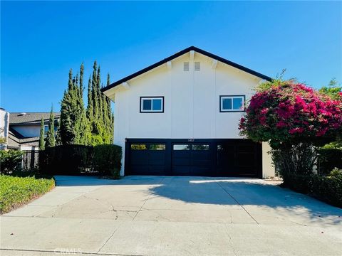 1457 Meads Orange Park Acres CA 92869