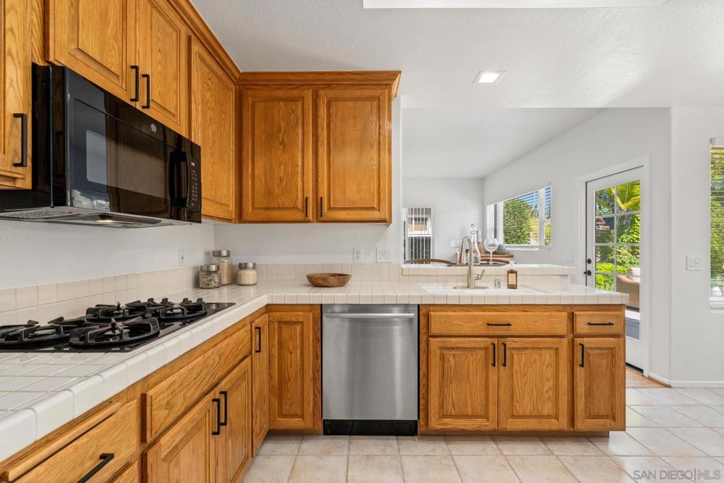 Bay Park - Residential Lease