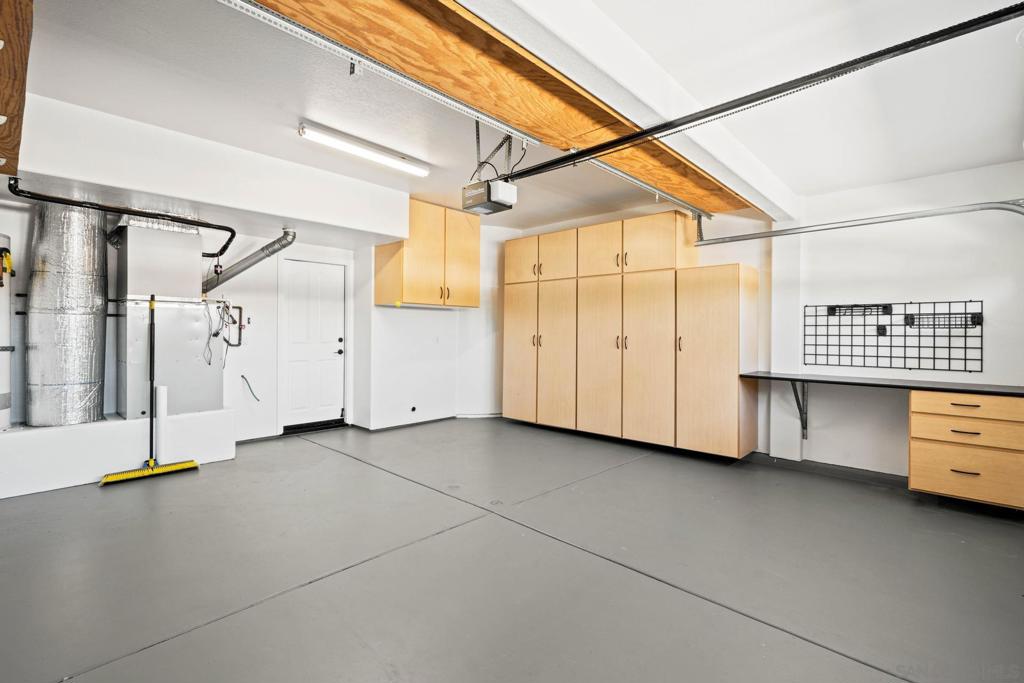 Bay Park - Residential Lease