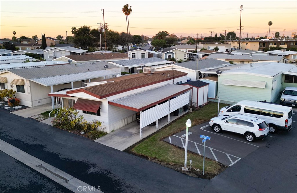 15621 Beach Blvd 160