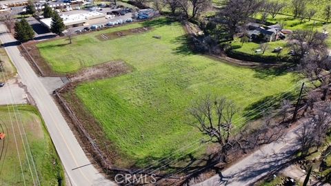 Photo of 2516 Old Highway 53, Clearlake, CA 95422 (MLS # LC26013282)