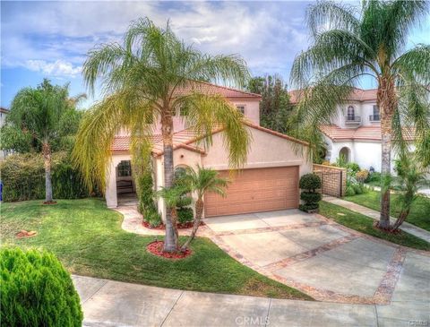 Photo of 27604 Redwood Way, Castaic, CA 91384 (MLS # SR26086069)