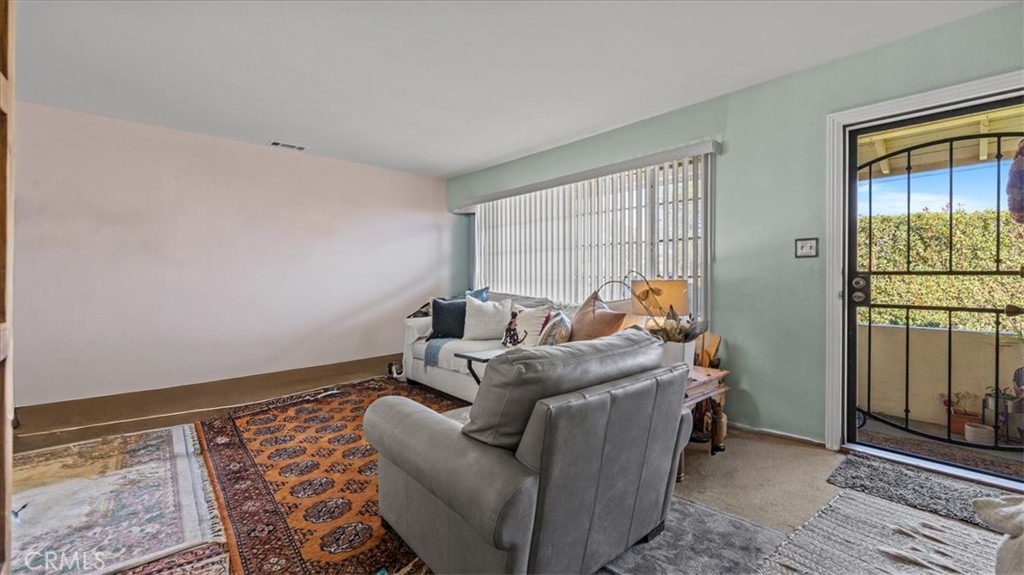 10388 Mountain View
