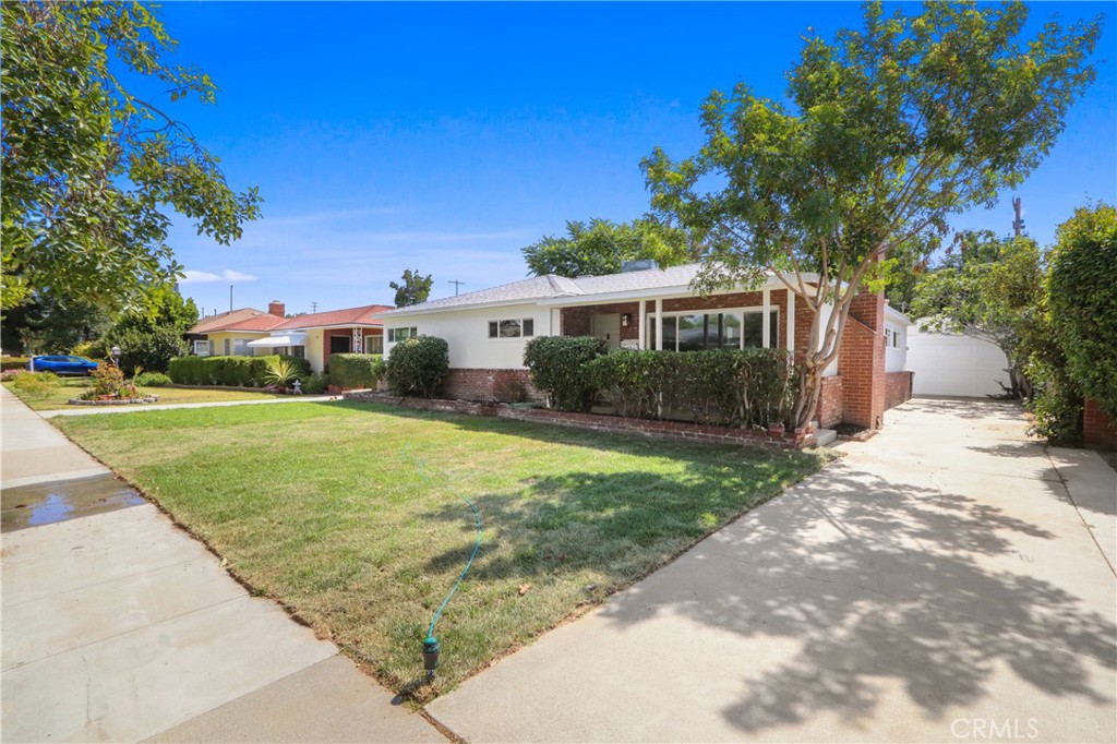 3250 Chestnut