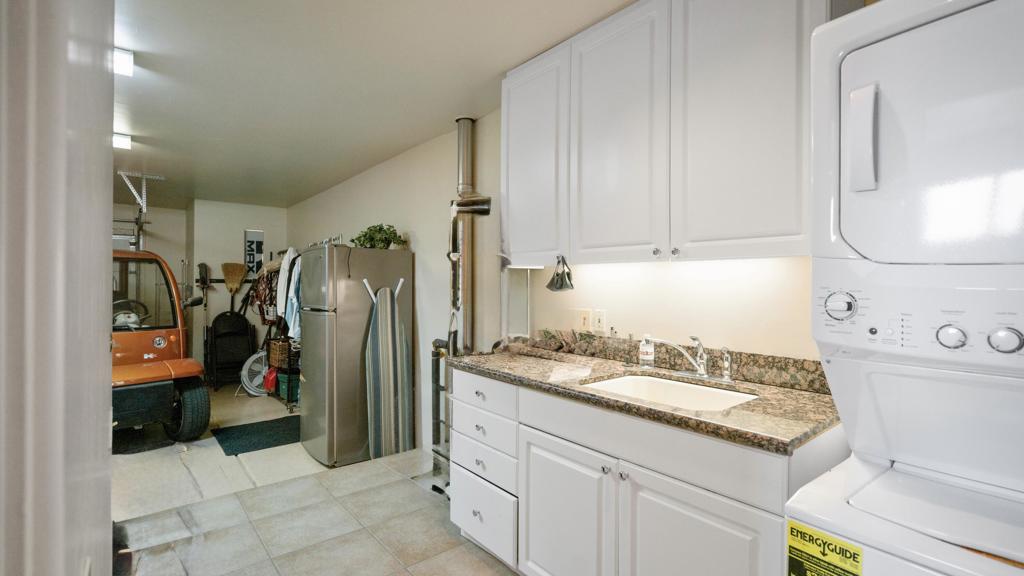 Vineyards Mtr Coach - Residential