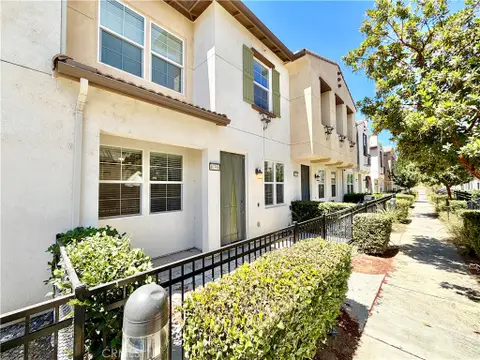 MLS: SW26165530