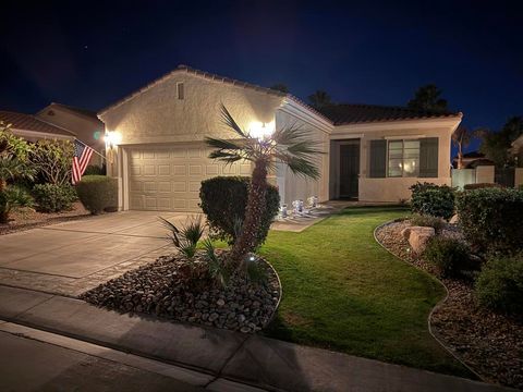 Photo of 81919 Avenida Bienvenida, Indio, CA 92203 (MLS # 219142127DA)