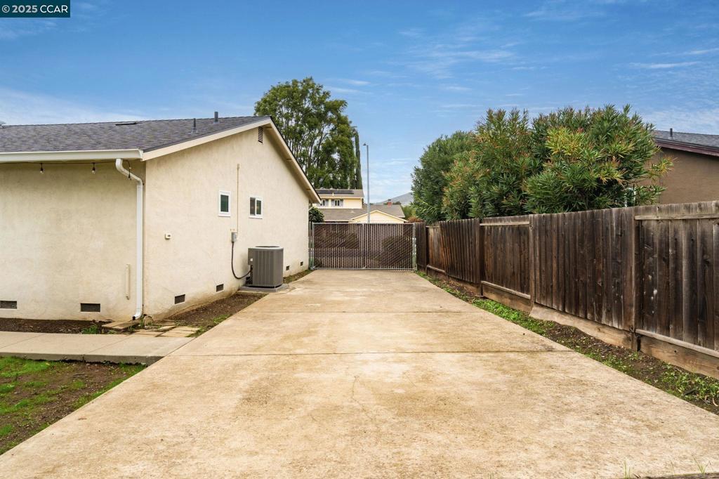 SPRINGWOOD - Residential